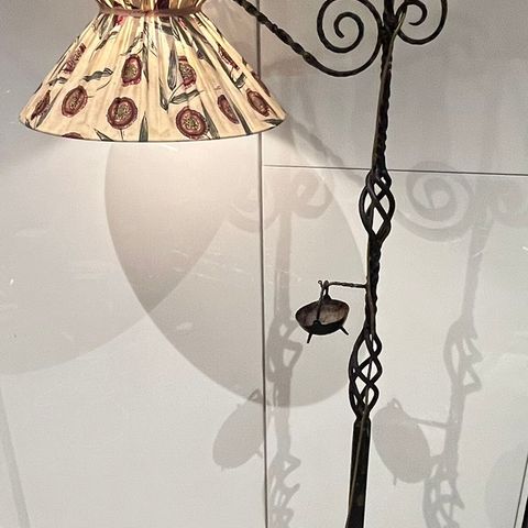 Gammel tung smijernslampe