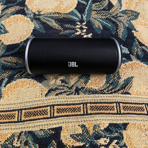 JBL flip 1