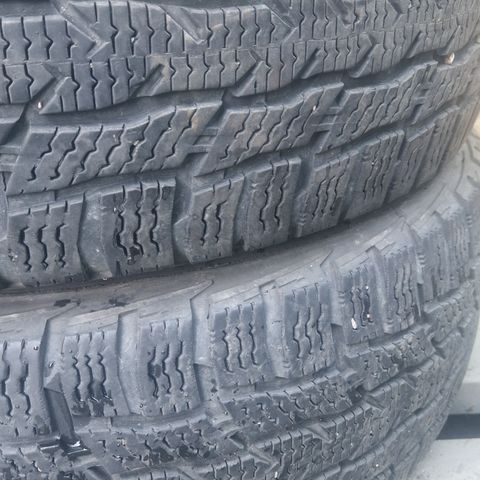 225/65R16C nokian Hakkapeliitta CR3 vinterdekk