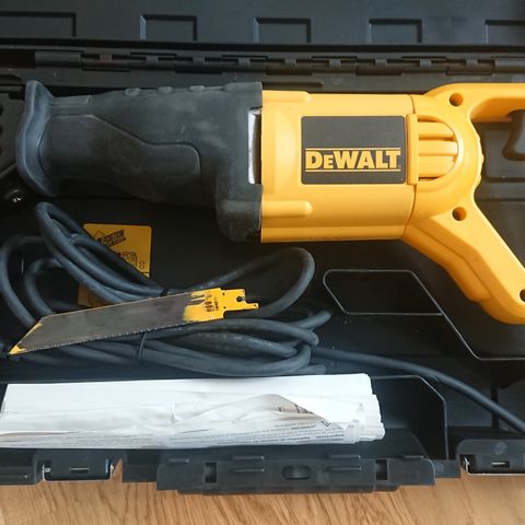 Dewalt dw304 bajonettsag