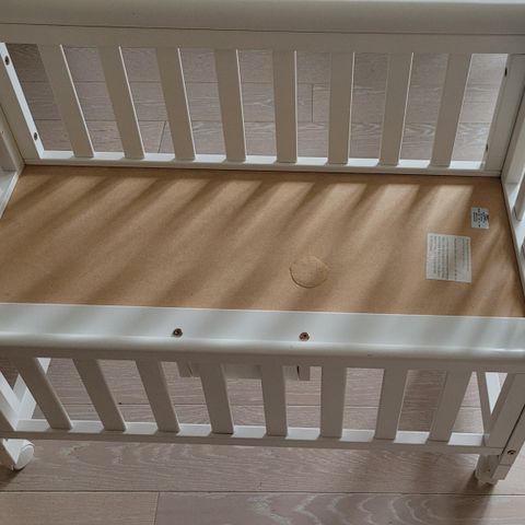 Babyseng / bedside crib