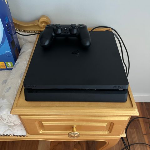 PlayStation 4 500 gb