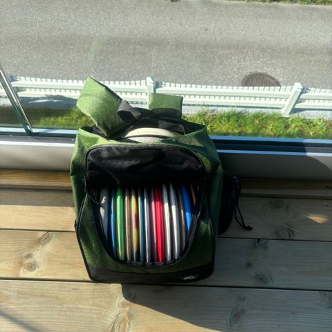 Discgolfsekk med 19 discer