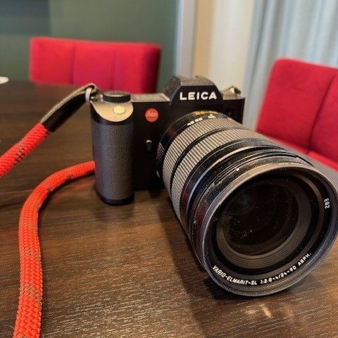 Leica SL m/ 24-90 Vario-elmarit-SL Nesten Ubrukt