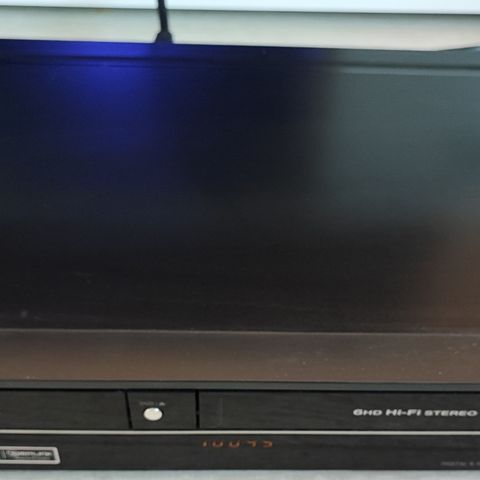 LG RCT689H VCR VHS Video DVD Recorder HDMI Kombo