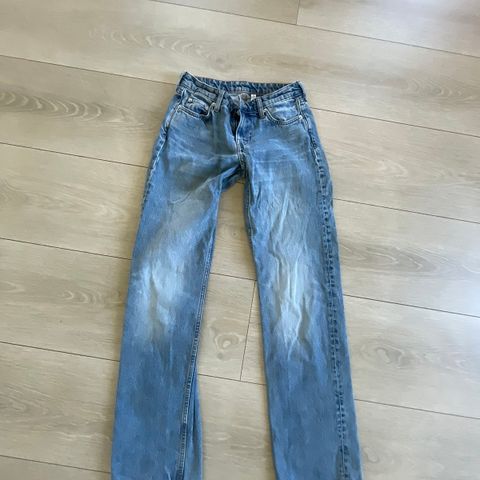 Arrow Low Straight Jeans