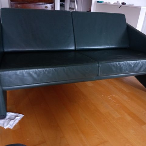 Sofa fra Artifort +++ 1000 eller Gi bud +++