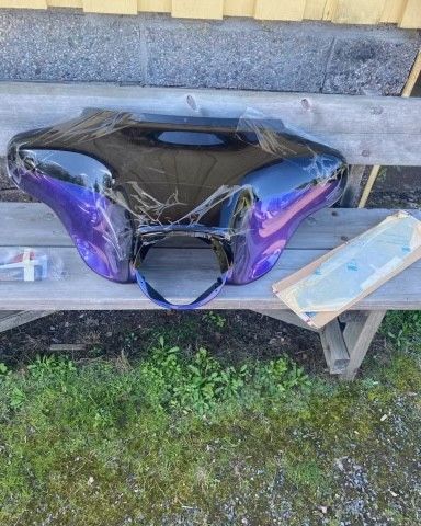 Harley Davidson deler. Fairing og hard box sidevesker. Eksos selges.