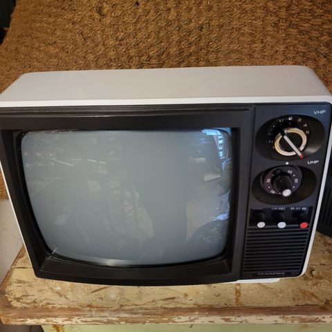 TV