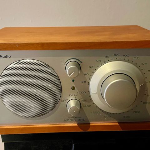 Tivoli Audio fm radio