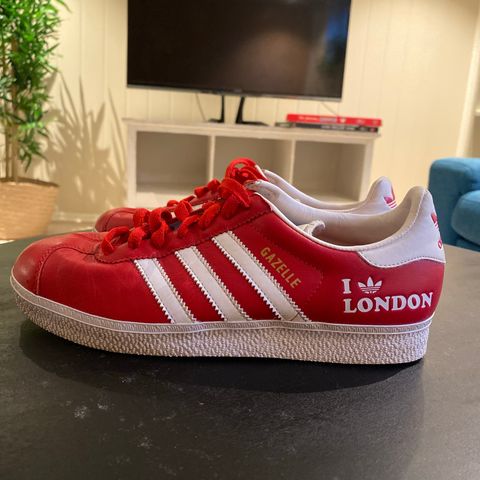 Adidas Gazelle i love london