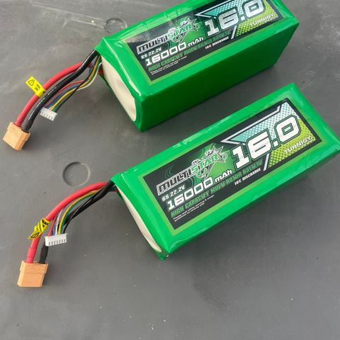 Turnigy  multistar 6S-22,2V - 16000 mah