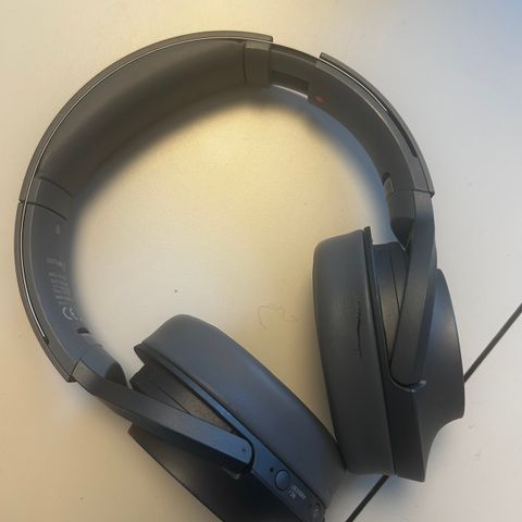 Sony headphones selges