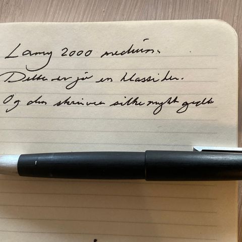 Fyllepenn Lamy 2000, medium