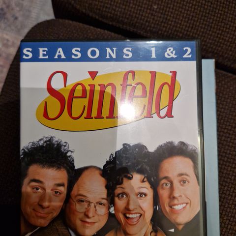 Seinfeld sesong 1& 2. Samt 6