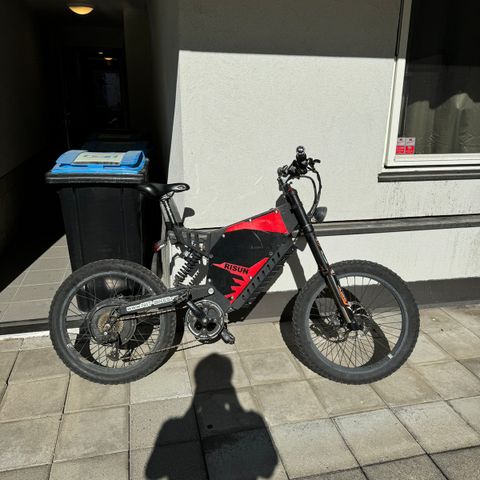 72V 2000W Stealth Bomber eBike