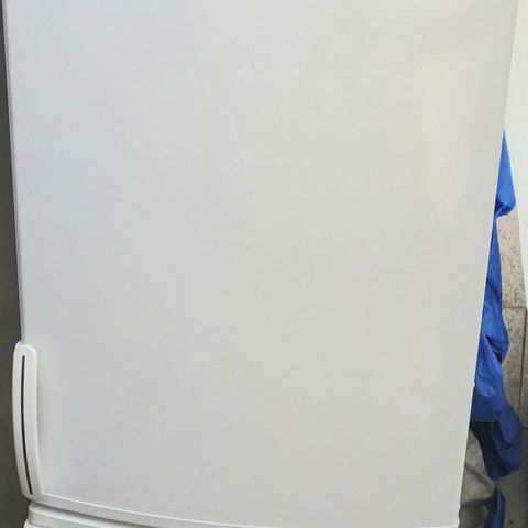 Whirlpool  Type CB 281W Kombiskap