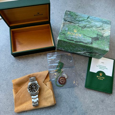 Rolex Explorer 14270 "swiss only"