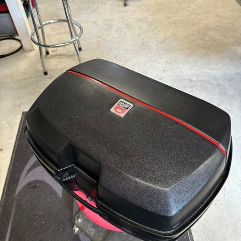 Givi Toppboks 45L