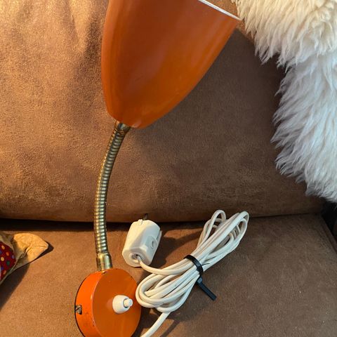 Retro vegglampe oransje