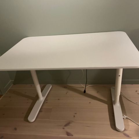 IKEA Bekant skrivebord/pult