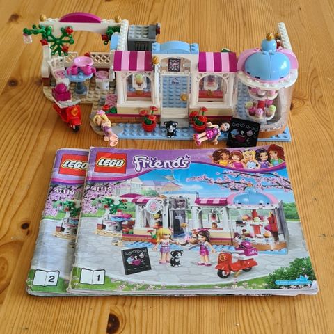 Lego Friends Heartlake Cupcake Cafe