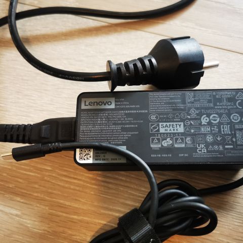 Lader Lenovo original usb-c lader 65W adapter