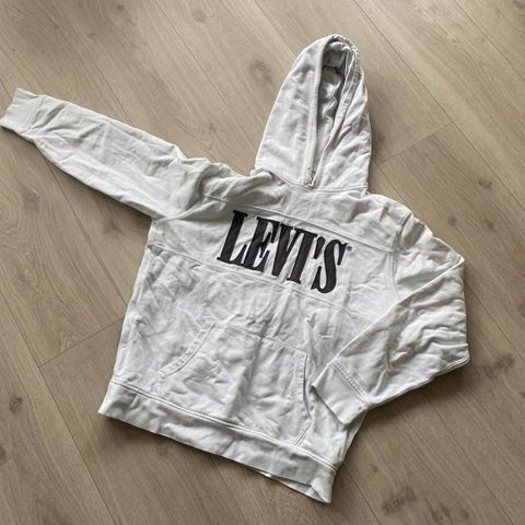 Levis