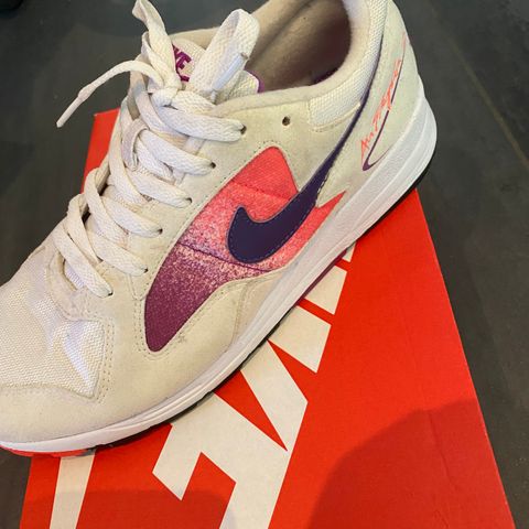 Nike Air Skylon 2. str. 42,5