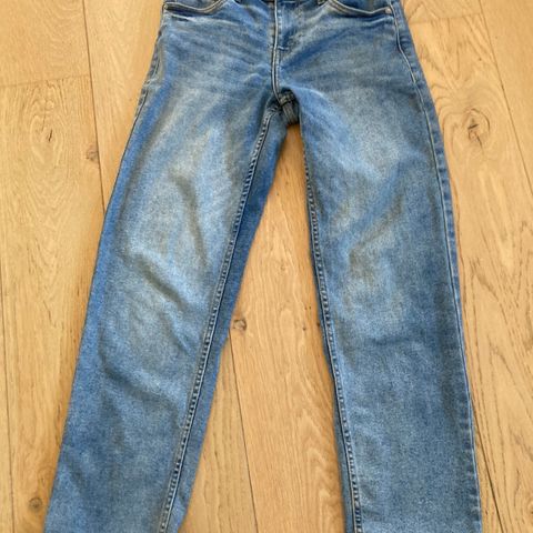 Levi’s loose taper jeans