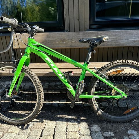 Fuji barnesykkel 24’’ passer opp til 10 år