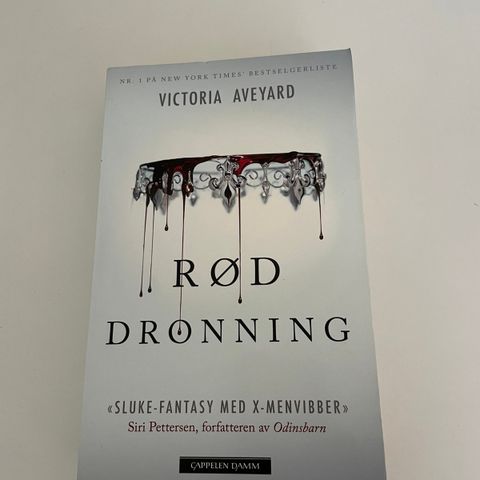 Rød Dronning - Victoria Aveyard