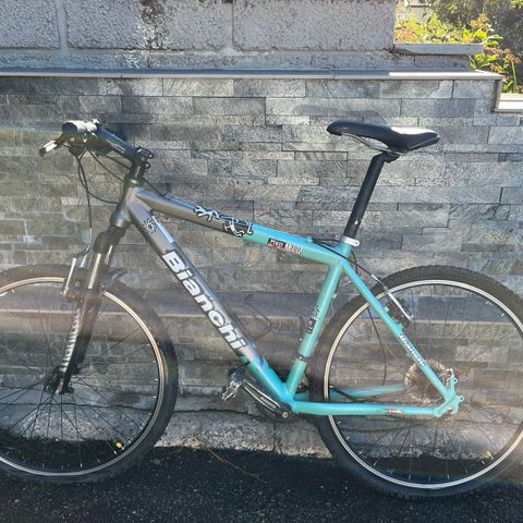 Bianchi Mutt  7300  Selges som reparasjonsobjekt