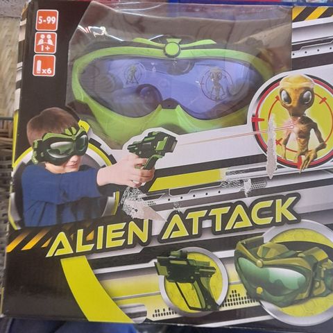 Leke Alien attack