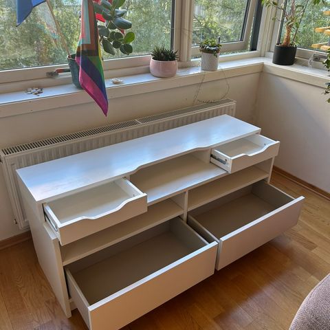 TV Stand with lots of storage