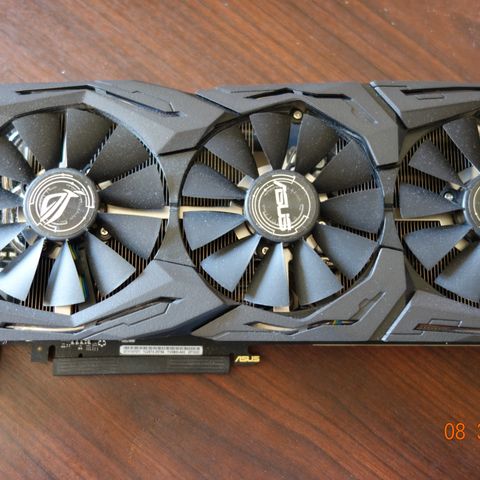 Asus Geforce GTX 1070 O8G Gaming.