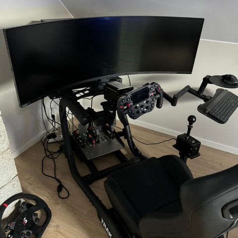 Sim racing rigg