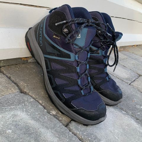 Salomon str. 44 halvhøye tursko Goretex