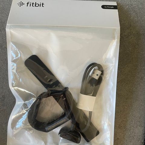 fitbit charge 5