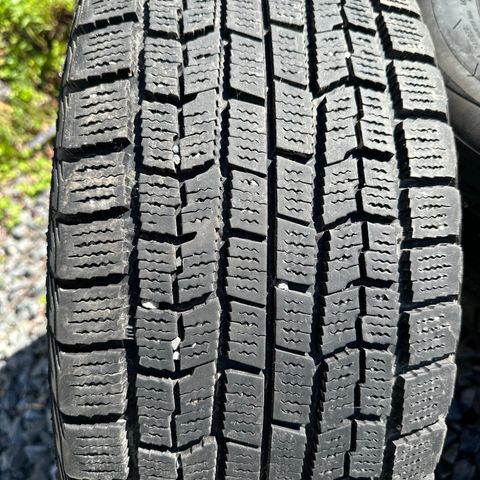 1 stk Good Year vinterdekk 225/55 R16