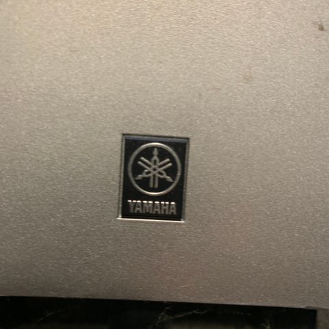 Yamaha SUBWOOFER - SW-P330