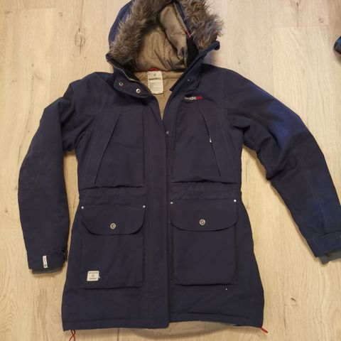 Didrikson parkas str 38