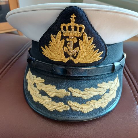 Den Norske marine Admiral lue