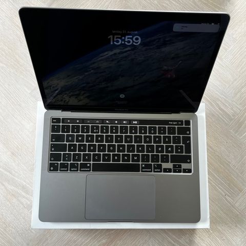 MacBook Pro (13-Inch, M1, 8-RAM, 512gb)