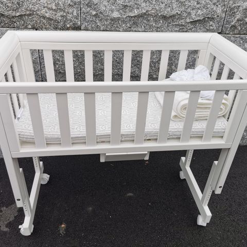 Bedside crib babyseng