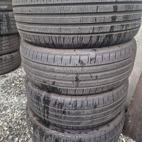 Sommerdekk 215/50R19