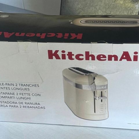 Kitchenaid brødrister.