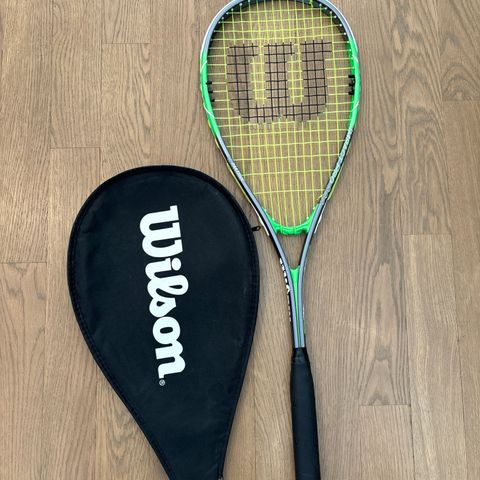 Wilson impact pro 900