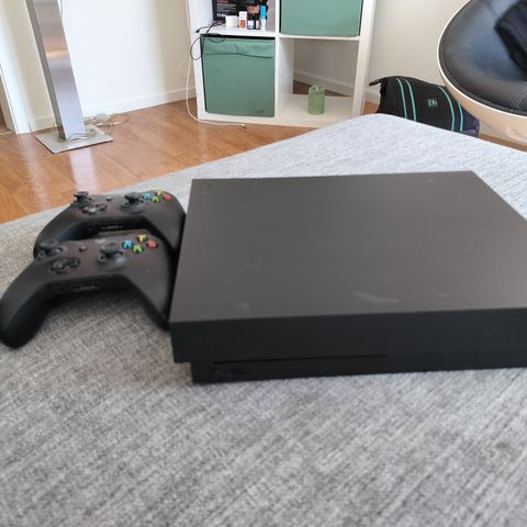 XBOX ONE X