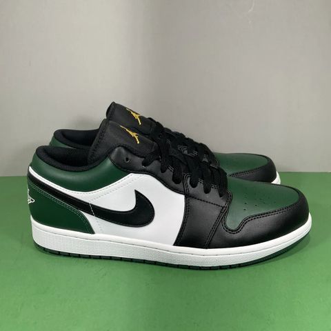 Nike Air Jordan 1 Low Green Toe - Strl. 45.5